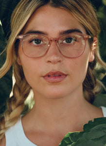 lifestyle|overlay|Carrol::50::Bio Rose